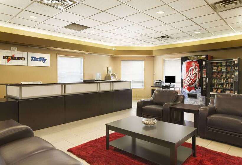 مُتل Super 8 By Wyndham Edmonton International Airport