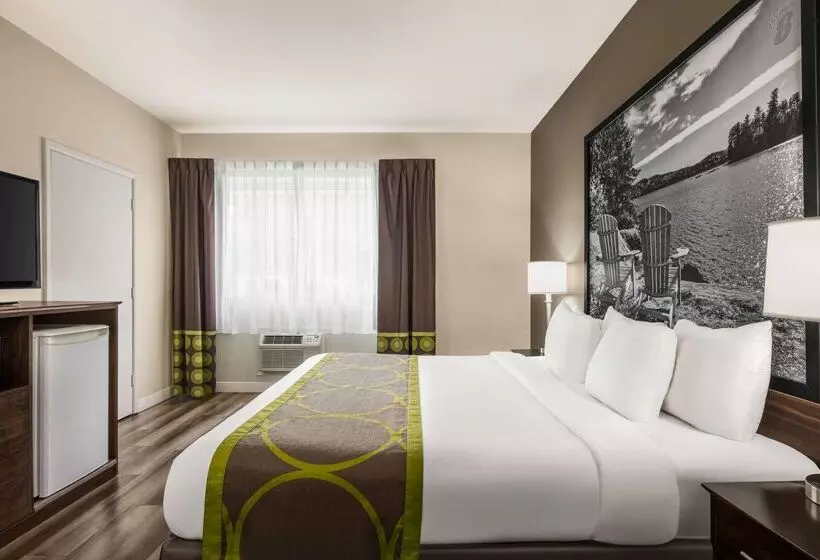 모텔 Super 8 By Wyndham Sarnia On