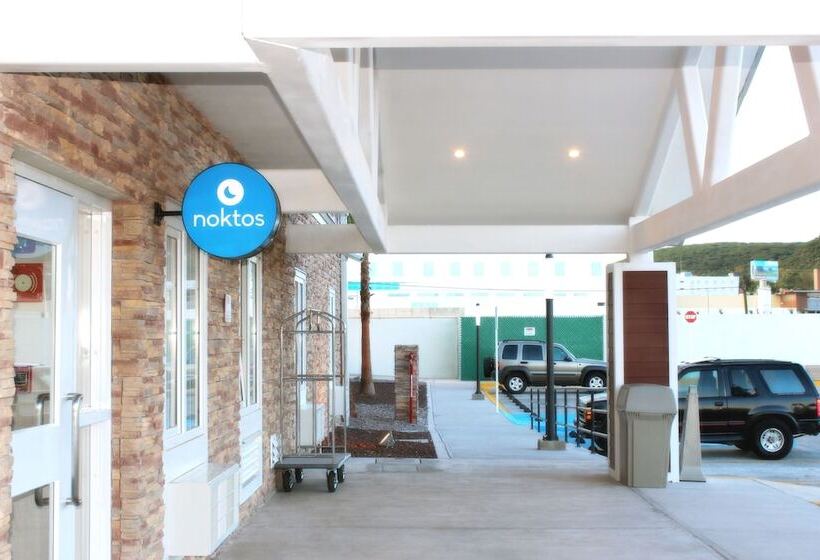 هتل Noktos Extended Celaya