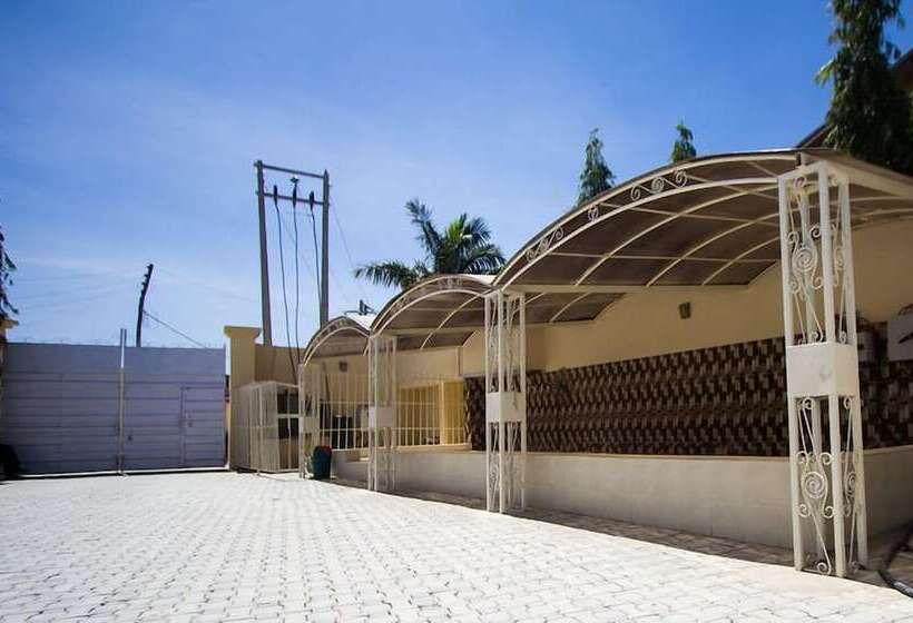 هتل Babale Suites