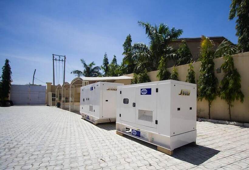 هتل Babale Suites