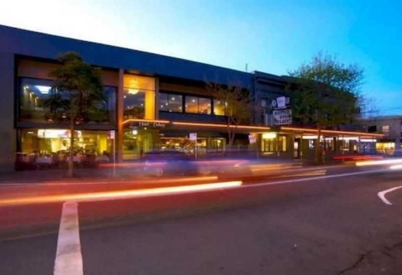 בית מלון כפרי Delany