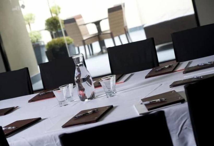 בית מלון כפרי Delany