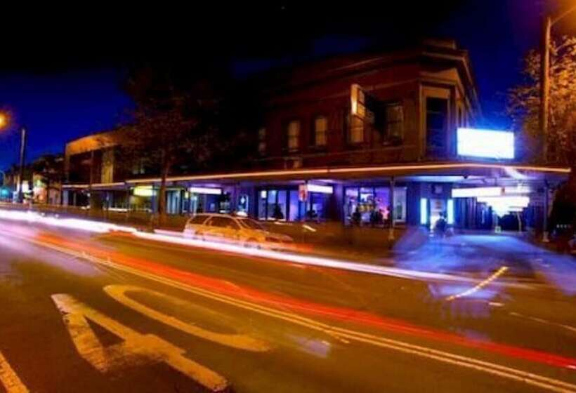 בית מלון כפרי Delany