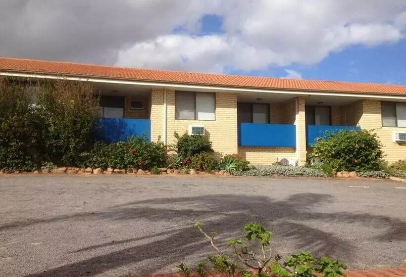 Motelli Ocean View Villas