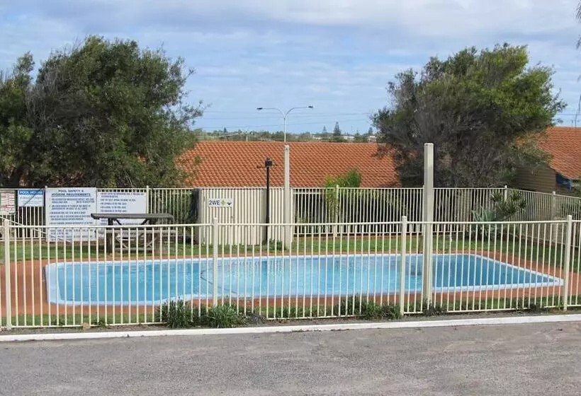 Motelli Ocean View Villas
