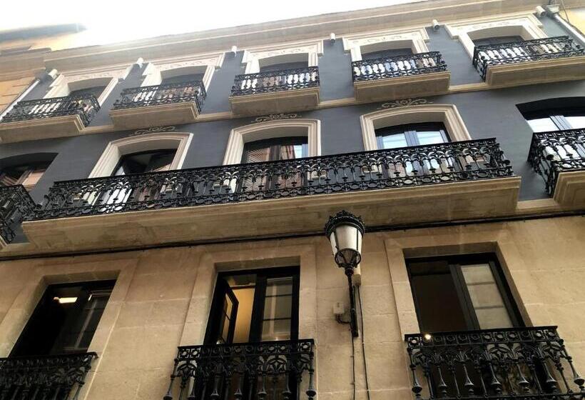 Arenal Suites Alicante