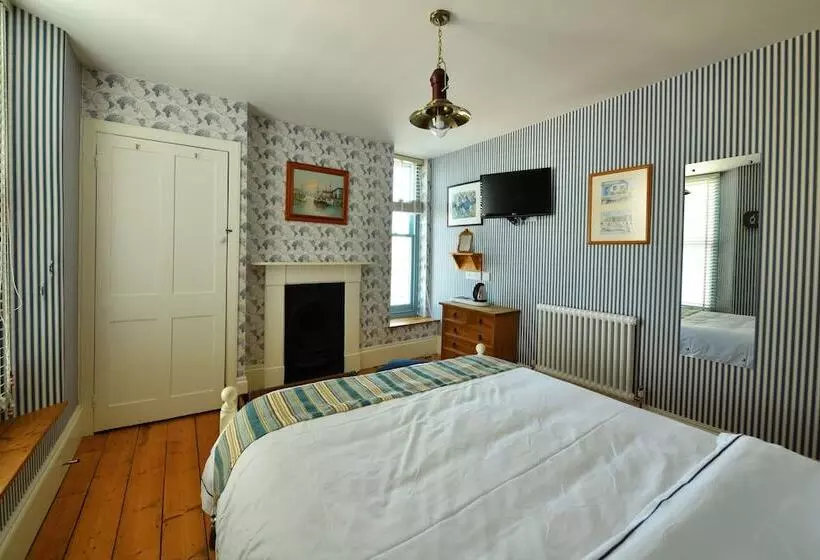 Beacon House B&b Brixham