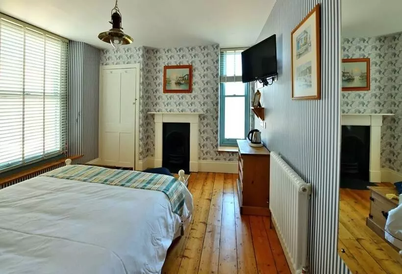 Beacon House B&b Brixham