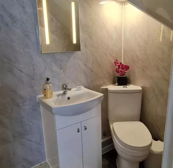 Aamiaismajoitus (B&B) Highfield Guest House