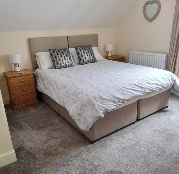 Aamiaismajoitus (B&B) Highfield Guest House