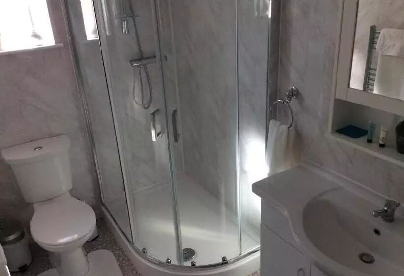 Aamiaismajoitus (B&B) Highfield Guest House