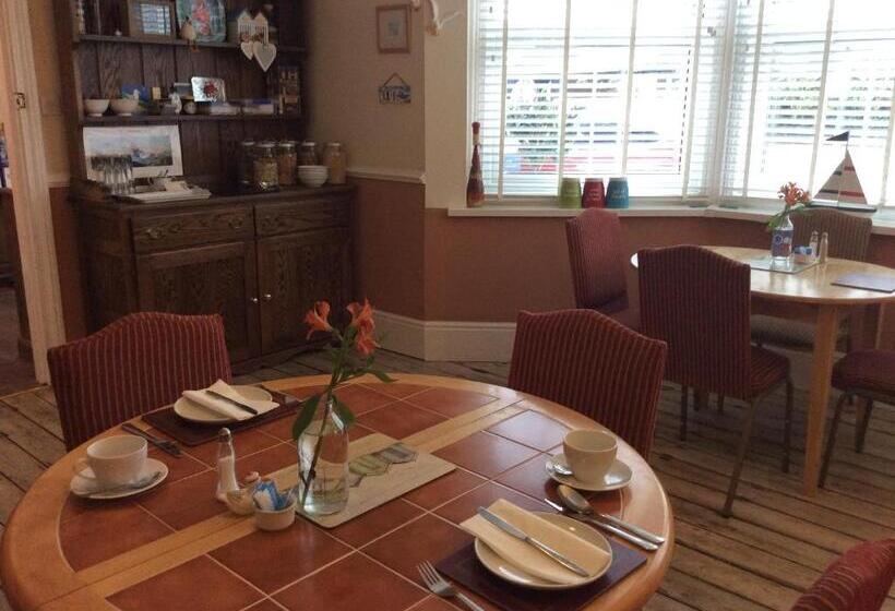 مبيت وإفطار Highfield Guest House