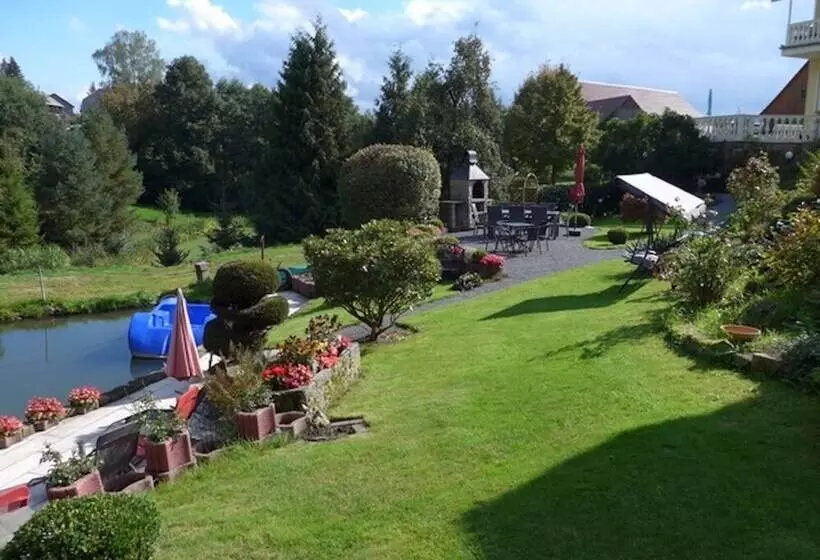 Captivating Apartment In Lichtenhain With Pond