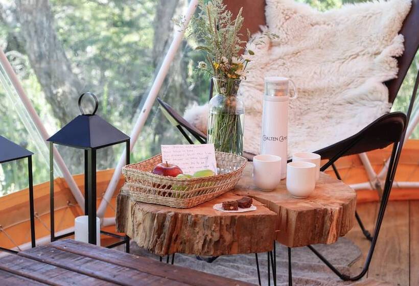 هتل Chalten Camp Glamping With A View