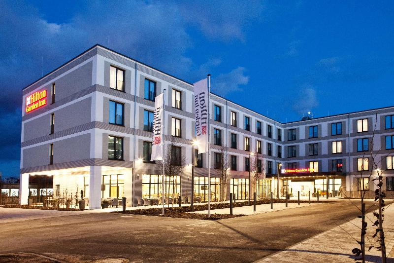 Отель Hilton Garden Inn Munich Messe