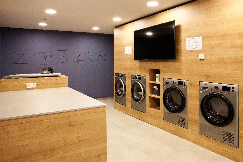 Отель Hilton Garden Inn Munich Messe