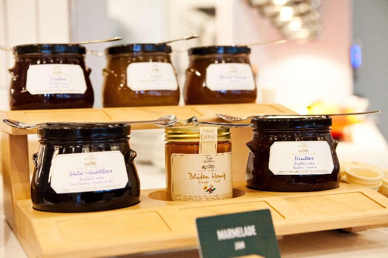 Отель Hilton Garden Inn Munich Messe