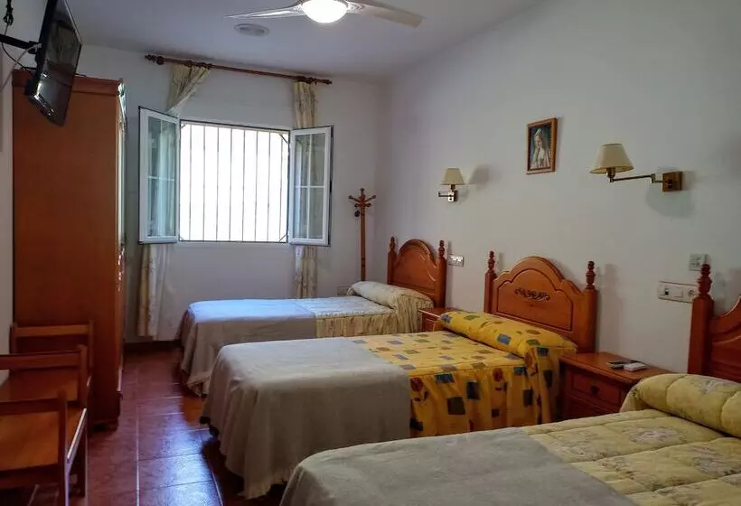 Majatalo Alojamiento Ardales