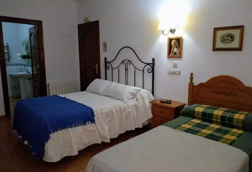 Majatalo Alojamiento Ardales