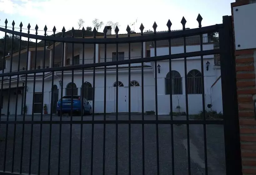 Majatalo Alojamiento Ardales