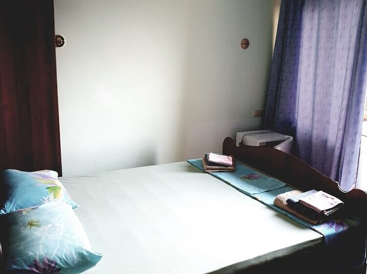 پانسیون Guest House Galina