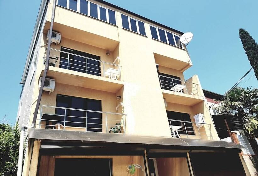 پانسیون Guest House Galina