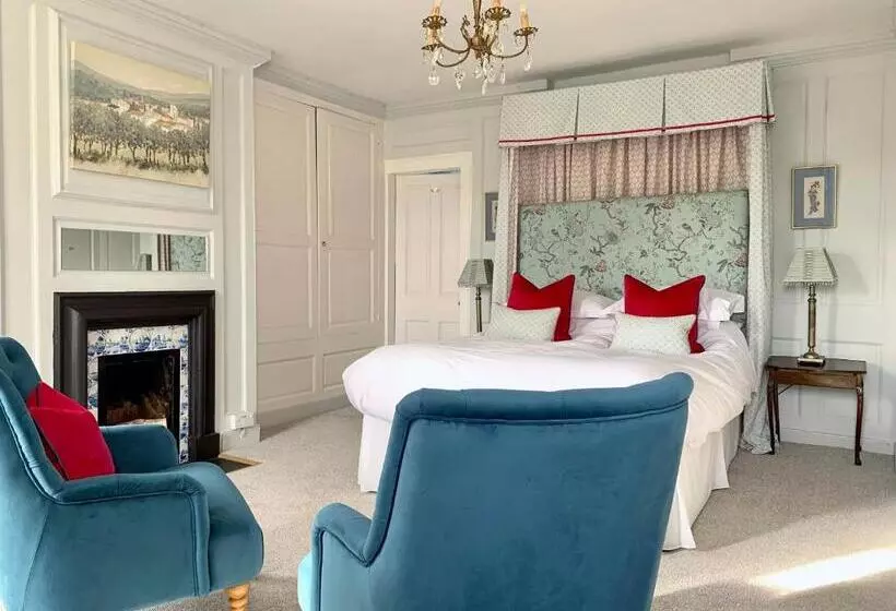 Majatalo The Great House B&b