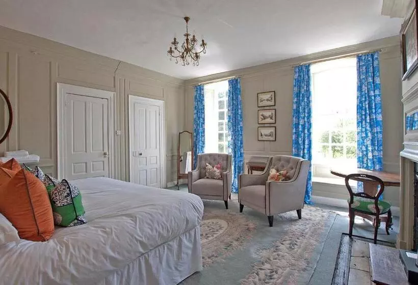 Majatalo The Great House B&b