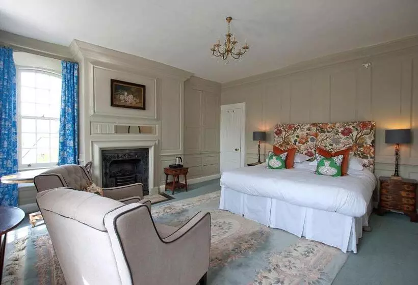 Majatalo The Great House B&b