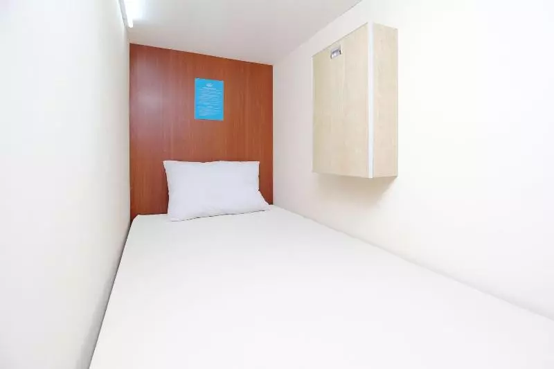 Retkeilymaja Sky Inn Glodok 1 Jakarta