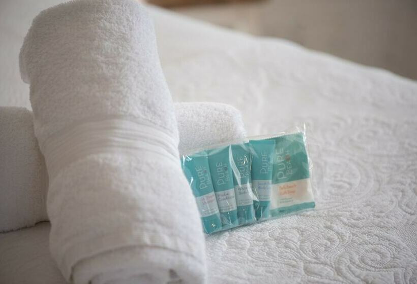 Arcadia The Barn Cottage & Rosehill Cottage