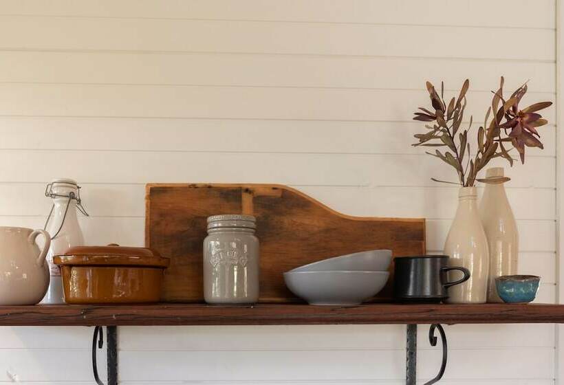 Arcadia The Barn Cottage & Rosehill Cottage