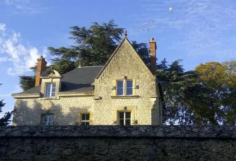 Aamiaismajoitus (B&B) Le Clos Des Ormeaux