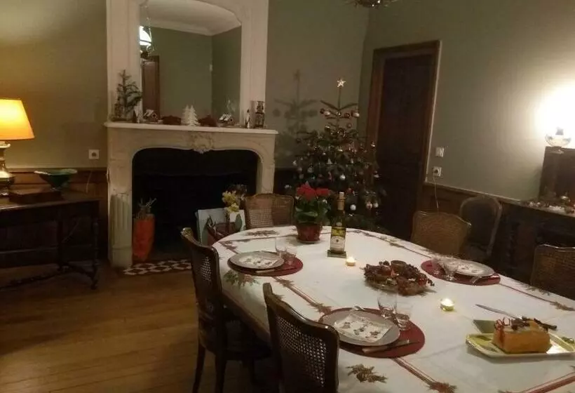 Aamiaismajoitus (B&B) Le Clos Des Ormeaux