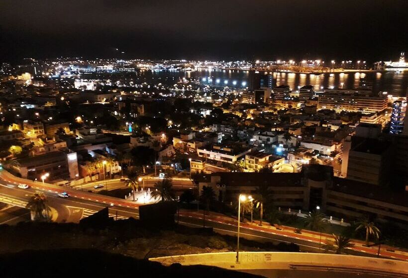 簡易ホテル Bahia Blanca