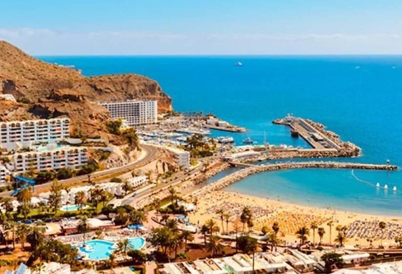 簡易ホテル Bahia Blanca