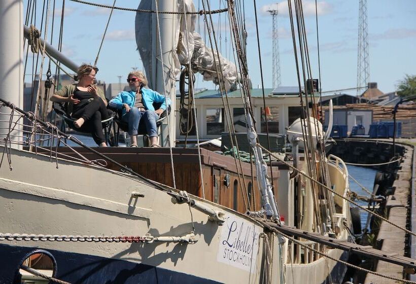 هتل Segelfartyget Libelle