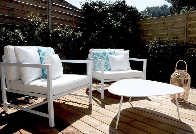 بنسيون Les Suites D Agosta