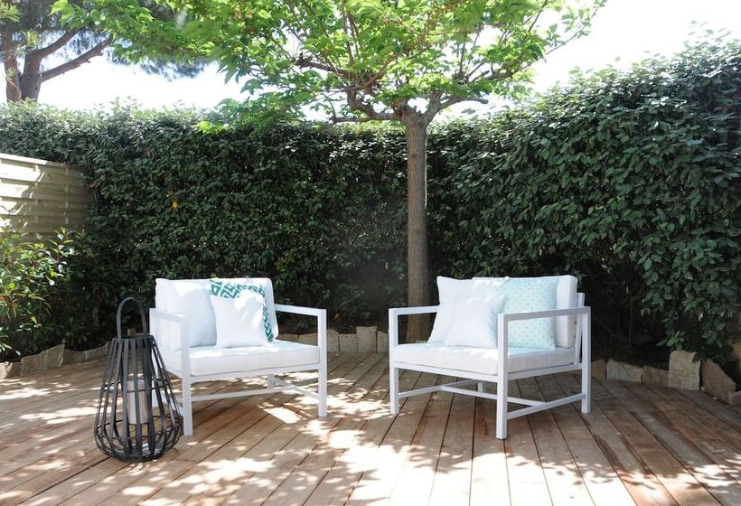 بنسيون Les Suites D Agosta