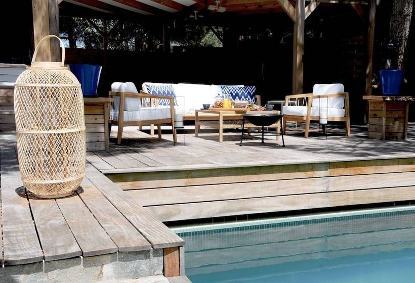 بنسيون Les Suites D Agosta