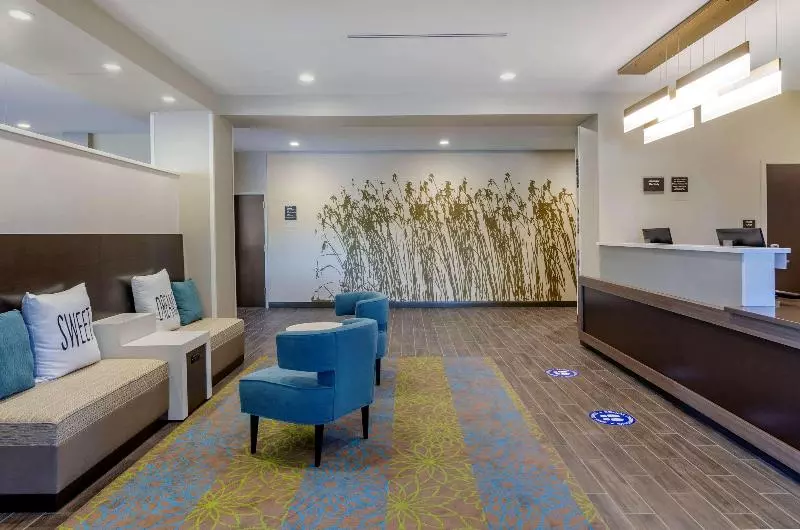 Sleep Inn & Suites Great Falls Airport