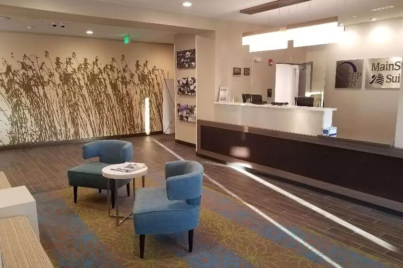 Sleep Inn & Suites Great Falls Airport