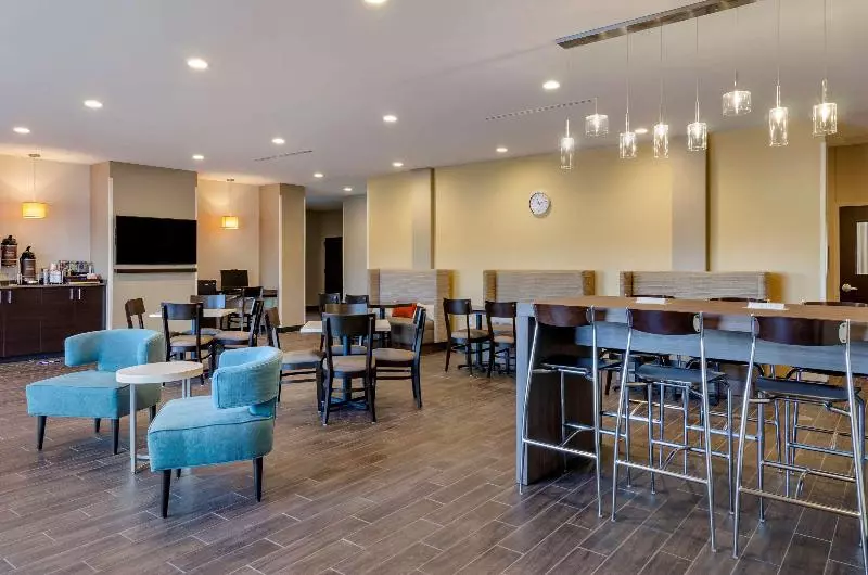 Sleep Inn & Suites Great Falls Airport