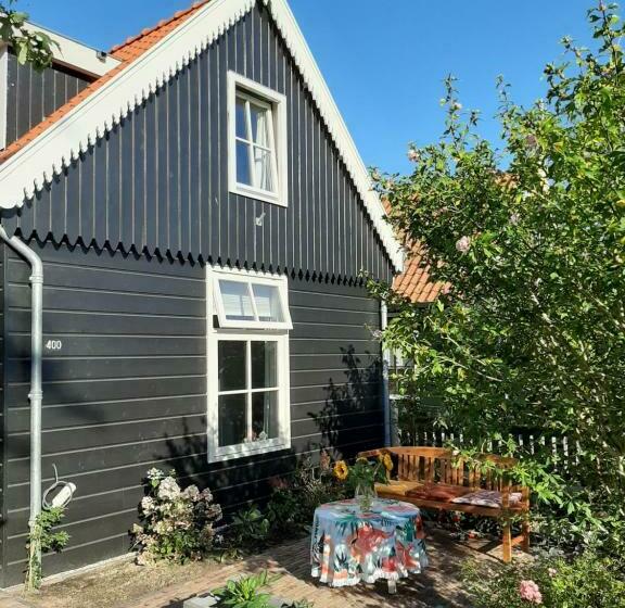 B & B Tulp Amsterdam Noord