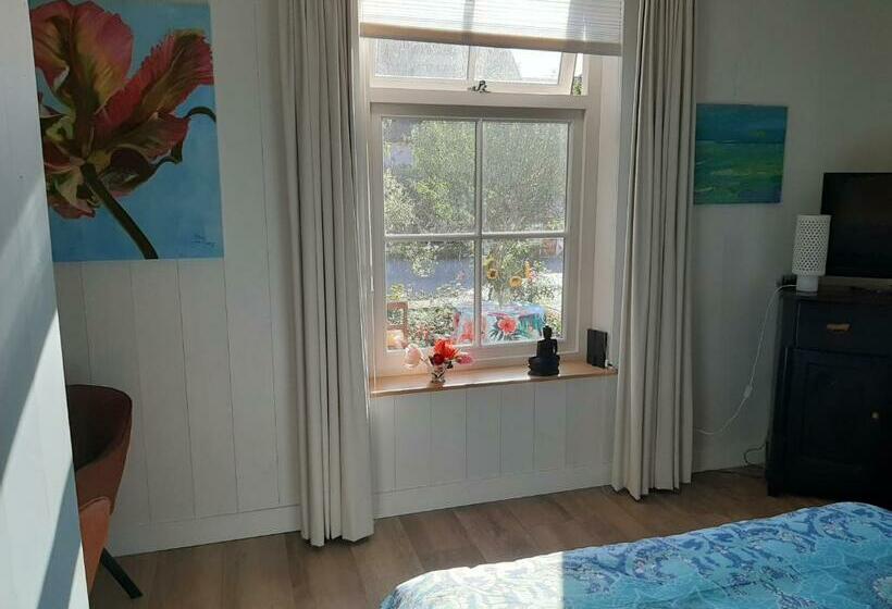 B & B Tulp Amsterdam Noord