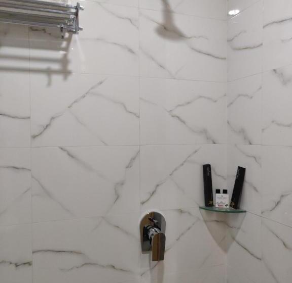 Park Iris Hotels, Mg Road