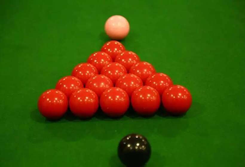 Hotelli Tavisha Kanatal Hills Chamba