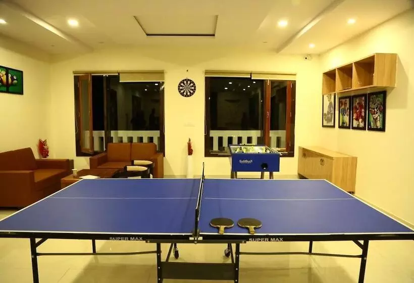 Hotelli Tavisha Kanatal Hills Chamba