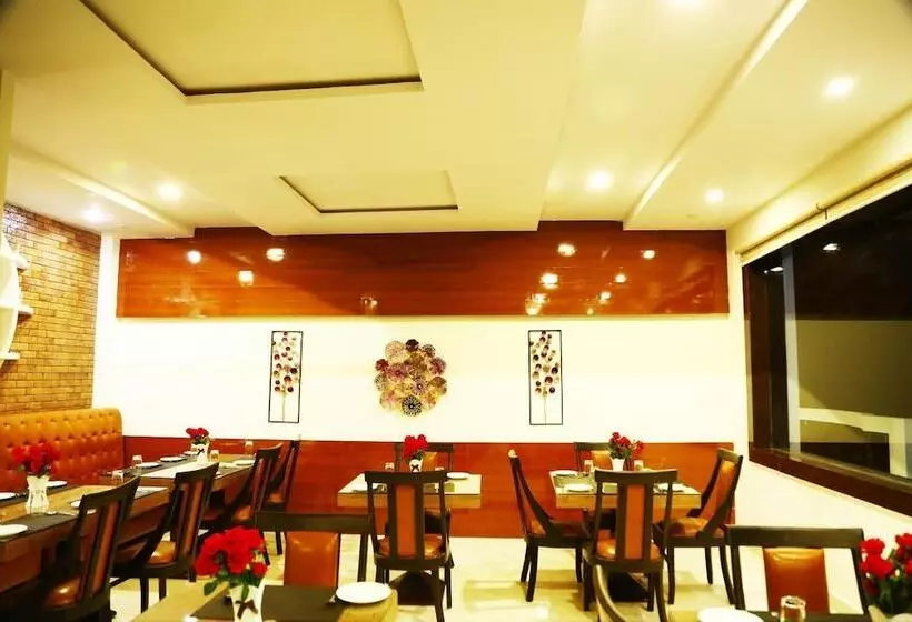 Hotelli Tavisha Kanatal Hills Chamba